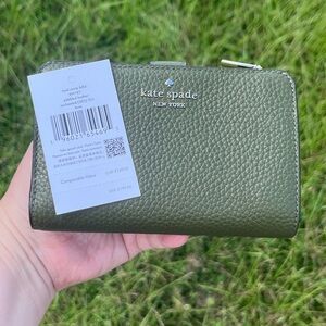 Kate Spade Green Leather Wallet